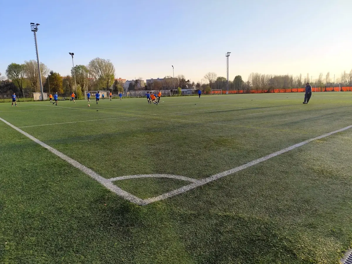 Nuovo bando per il centro sportivo Cereda a Cesano Boscone: concessione di 15 anni per riqualificare l’impianto e creare un hub accessibile e innovativo
