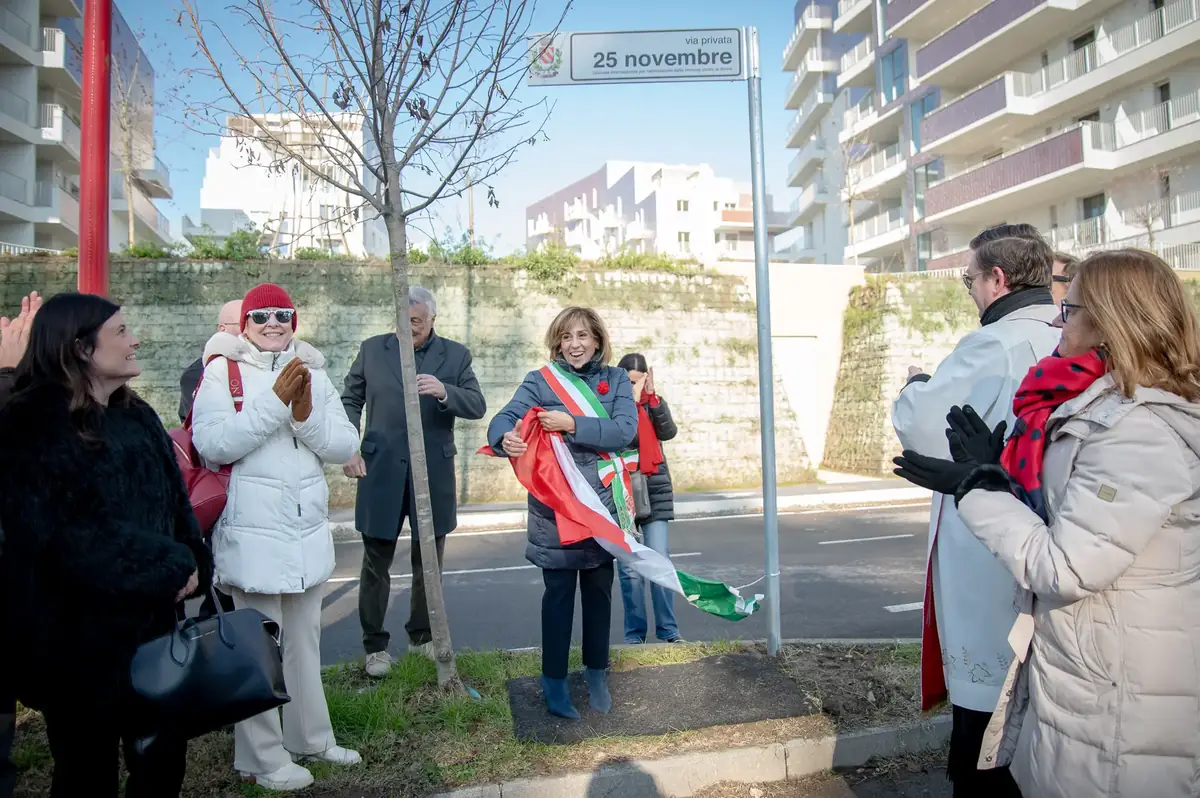 Basiglio dedica una via al 25 novembre: “Ogni gesto può generare un cambiamento profondo”