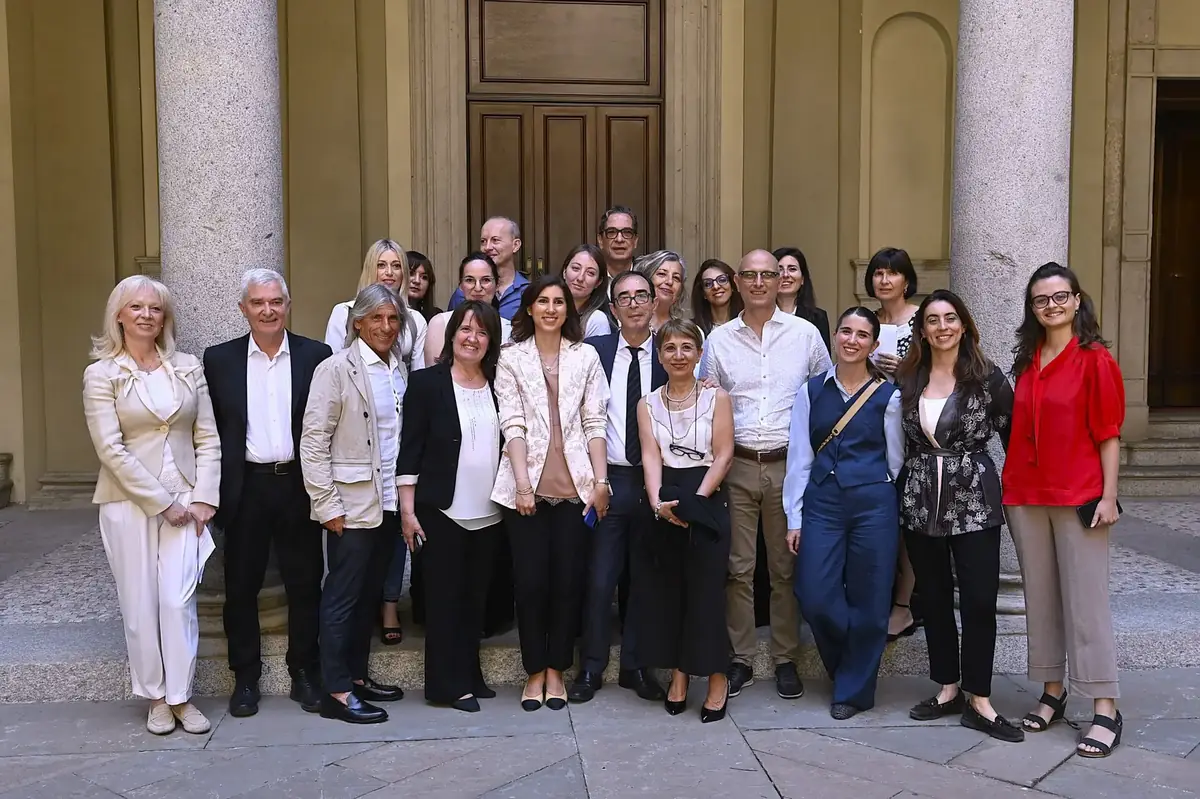 Milano premia 36 Botteghe Storiche: presidio culturale e identità urbana nel segno della continuità generazionale