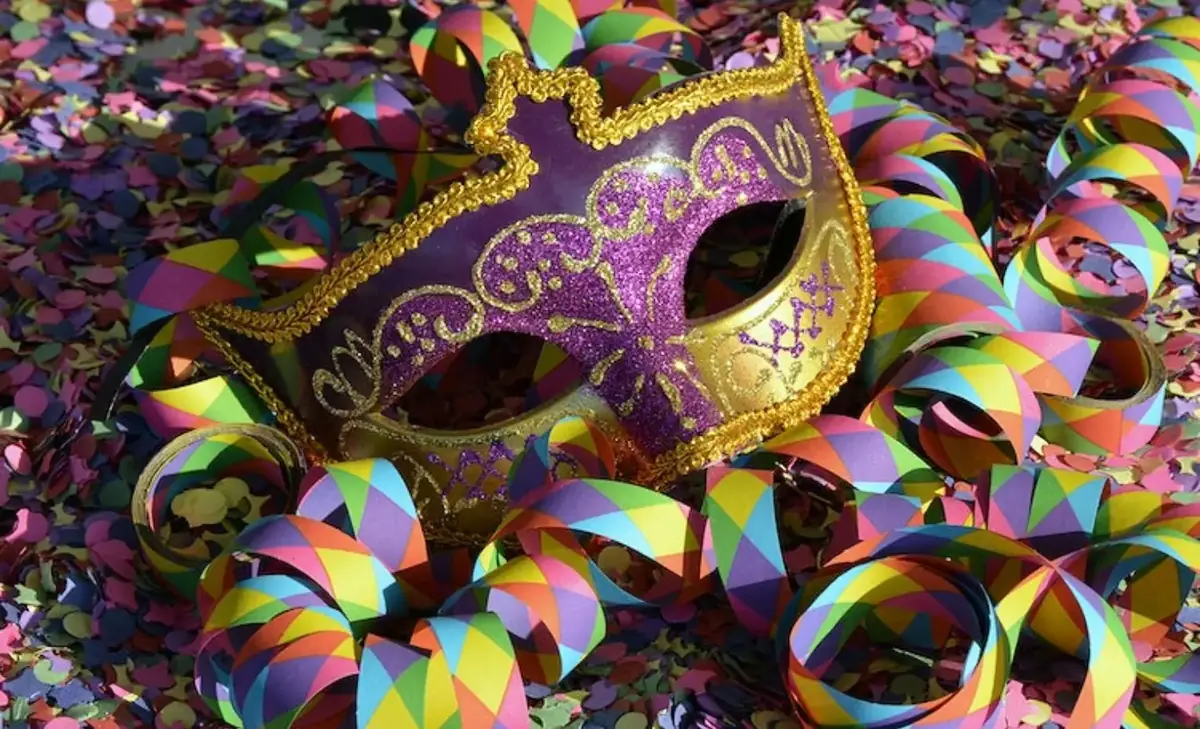Carnevale 2025: il “fai da te” conquista Milano e la Lombardia