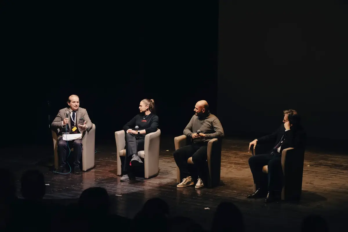 “Vite in Campo”: sport, memoria e inclusione nel percorso culturale di Fondazione Feltrinelli e Fiera Milano