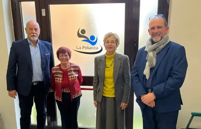 Fondazione La Pelucca e AVO rinnovano la collaborazione: 25 anni di volontariato, cura e supporto agli ospiti