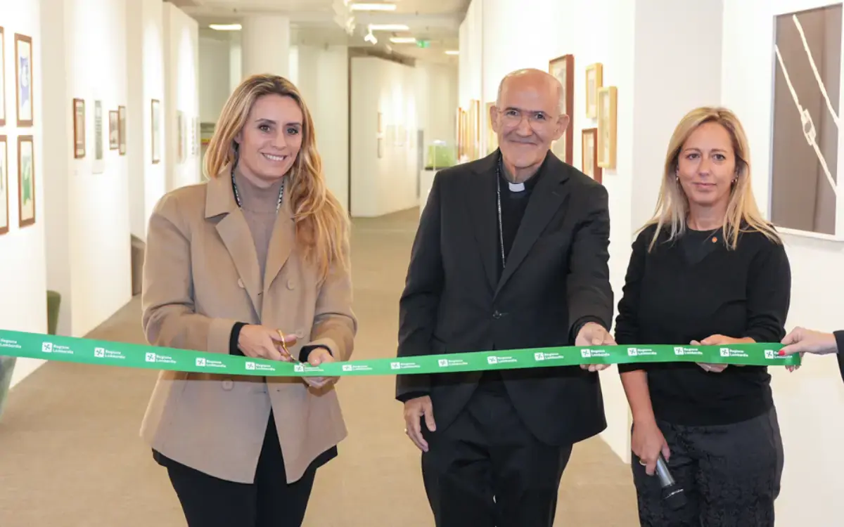 Milano, a Palazzo Lombardia inaugurata la mostra “Global Visual Poetry” tra arte e sinergia culturale