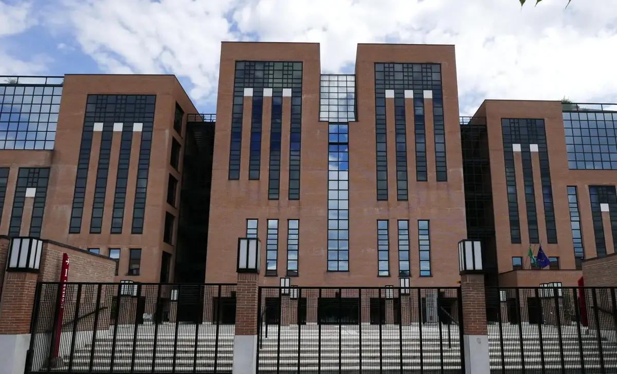Università IULM e Confcommercio Milano siglano un accordo per il turismo e l’hospitality