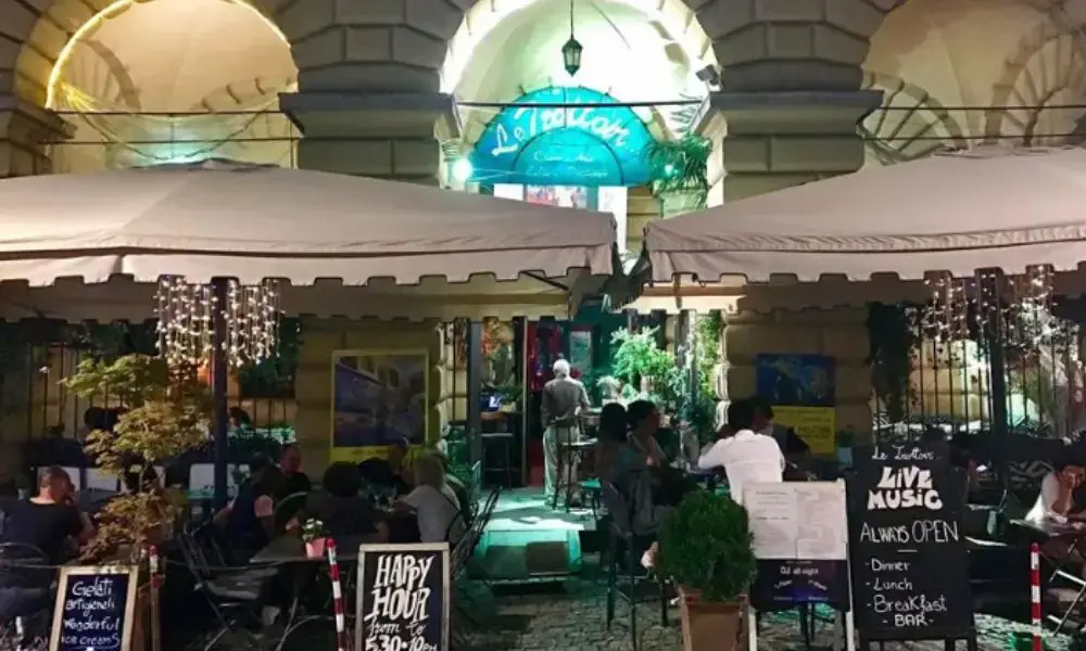 Le Trottoir