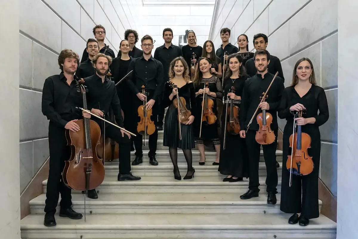 Milano, l’Orchestra Canova in concerto con un viaggio musicale tra quattro secoli nella chiesa di Santa Francesca Romana