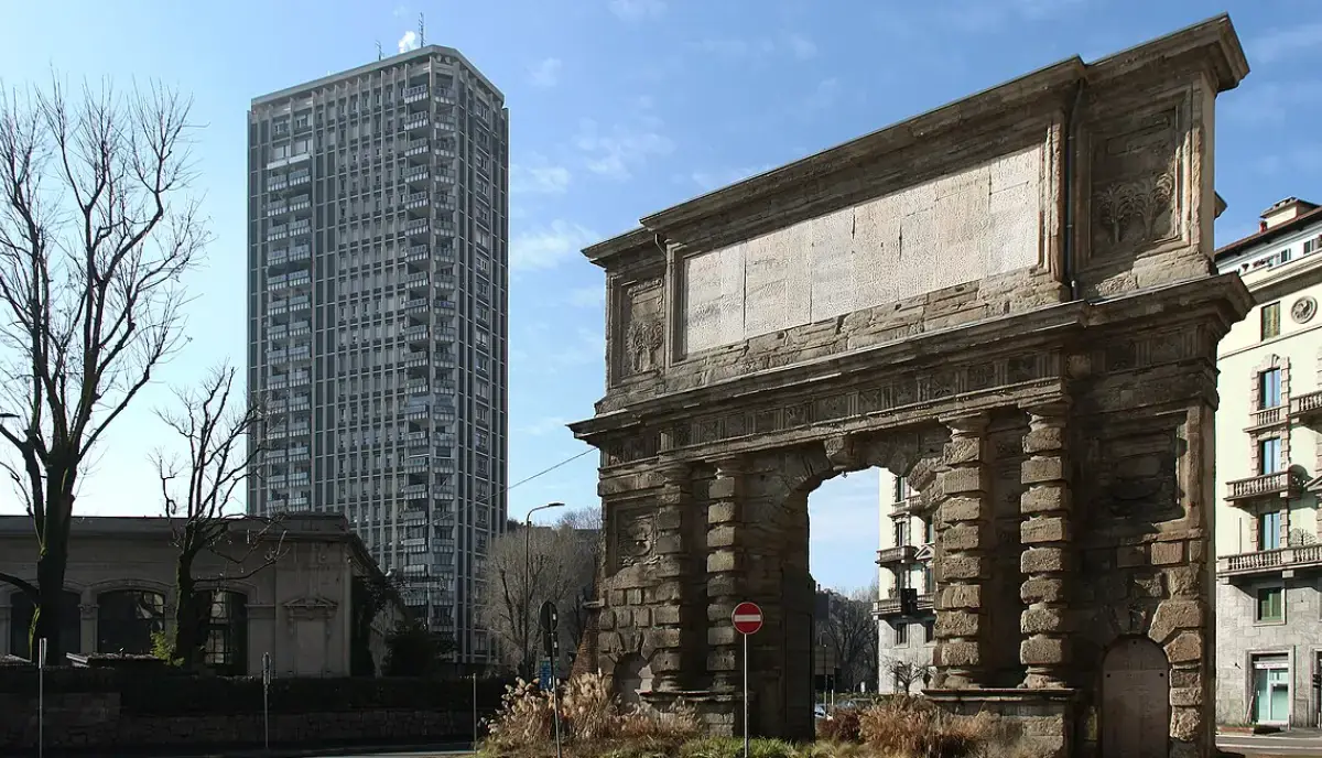 PortaMi a Milano: arte e poesia in vetrina a Porta Romana con il contest “Donna di picche”