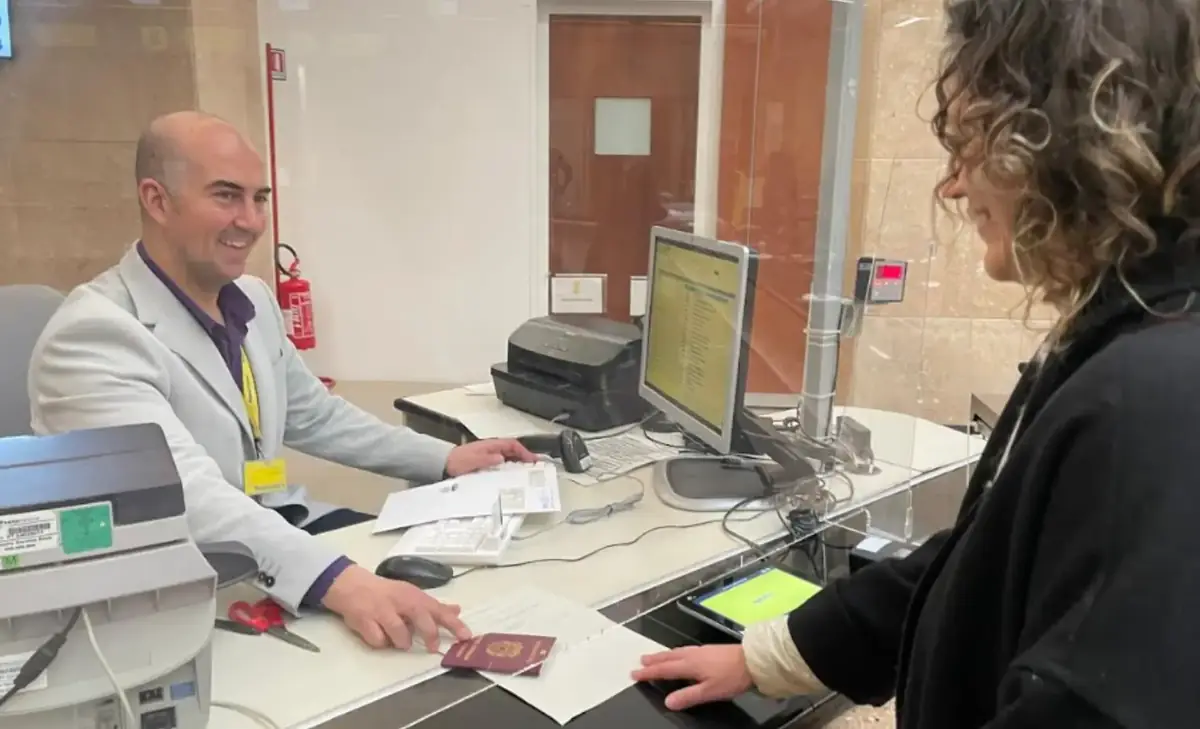 Passaporto: a Milano e Provincia si potrà richiedere anche negli Uffici Postali
