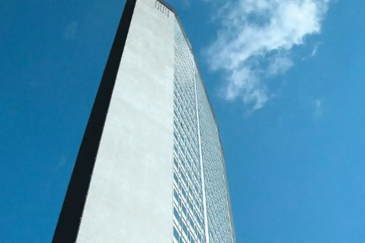 Palazzo Pirelli, Regione Lombardia