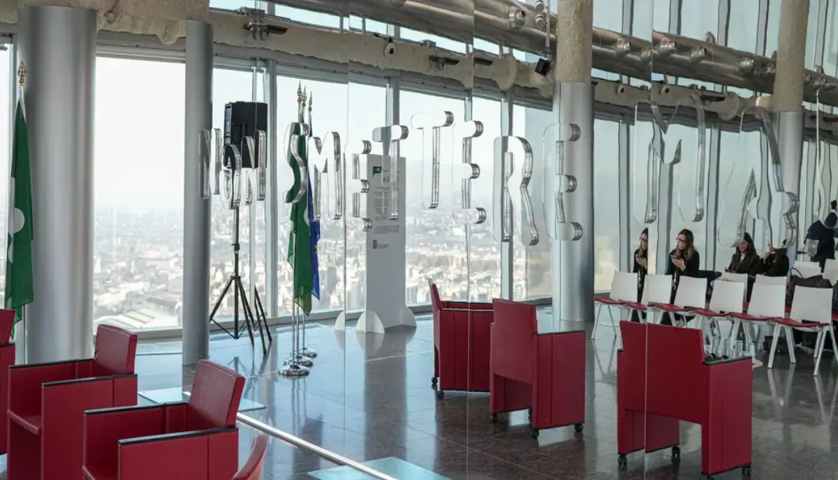 Palazzo Lombardia, Belvedere