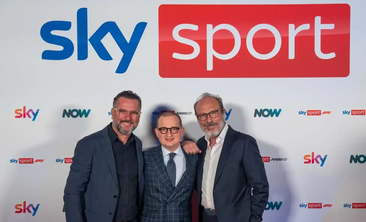 Sky dà il via alla stagione dei motori con una serata spettacolare a Milano