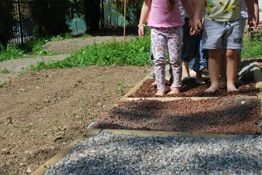 Scuola Forestami porta nuovi angoli di biodiversità nelle materne di Milano: educare al verde fin da piccoli