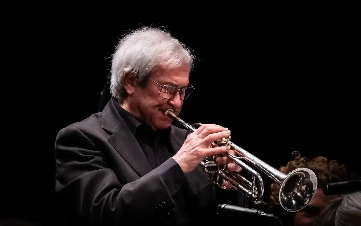 Milano, il mondo del jazz ricorda Emilio Soana: Enrico Intra e big internazionali in concerto per un tributo unico