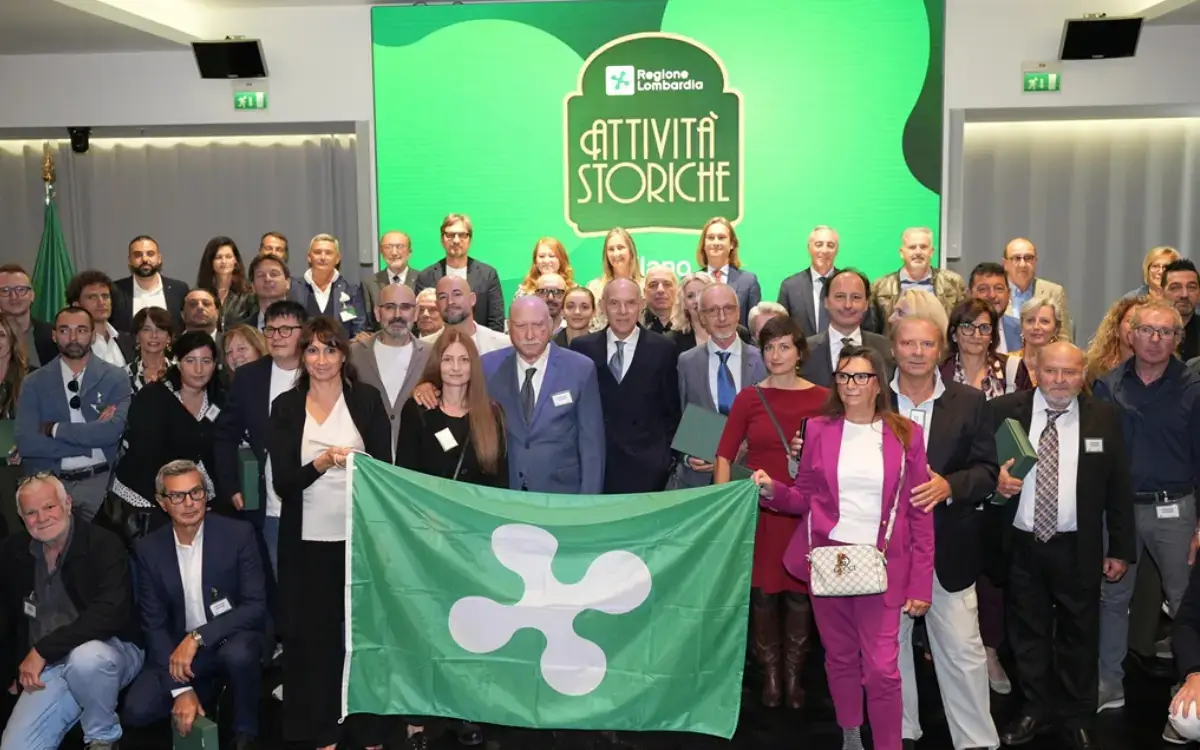 Milano celebra 76 nuove attività storiche: ora sono 831 le botteghe premiate da Regione Lombardia