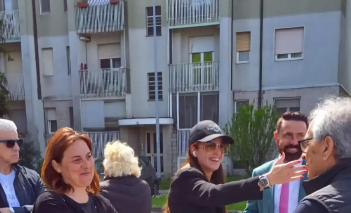 Rozzano: Assessore Franco e la Consigliera Cacucci in sopralluogo alle case ALER