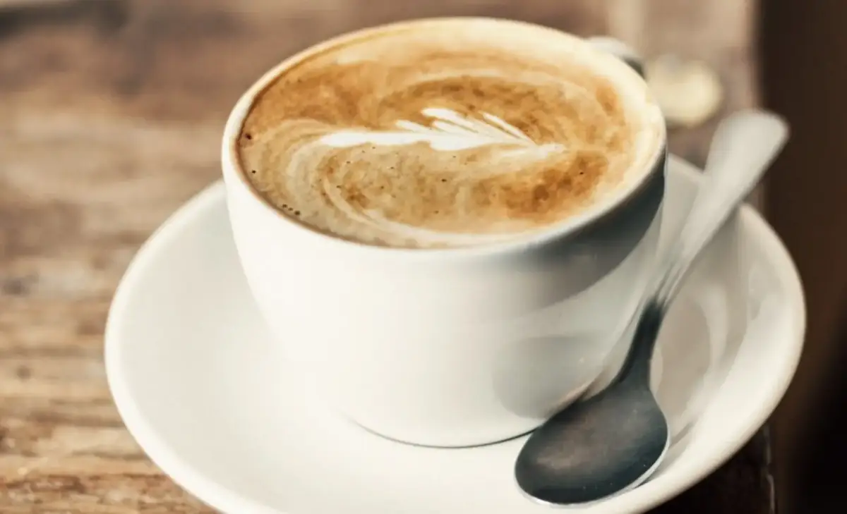 Milano: colazione gratuita per i senza dimora nelle docce pubbliche di via Pucci