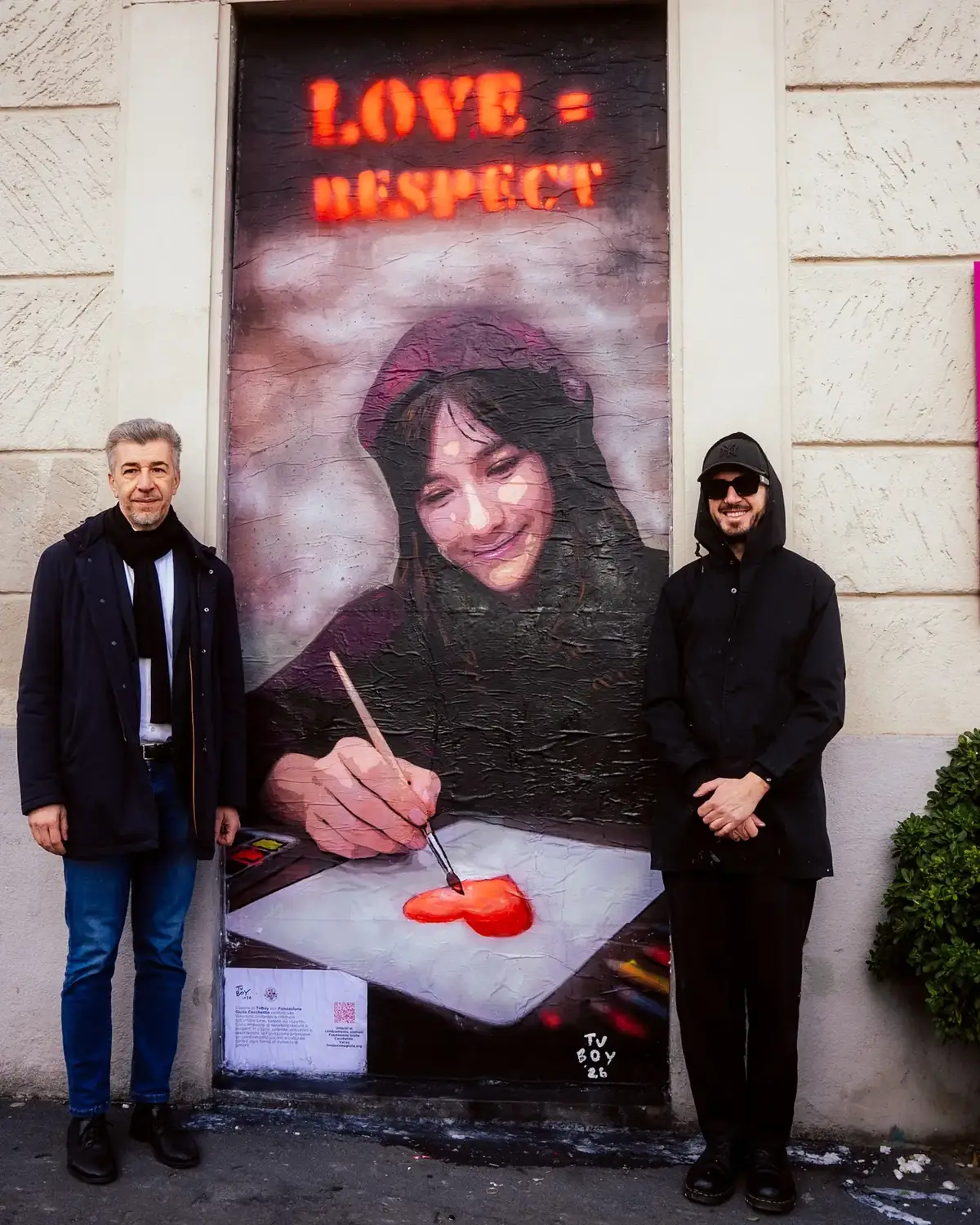 A Milano il murale di Tvboy dedicato a Giulia Cecchettin: un cuore per ricordare l’amore che rispetta