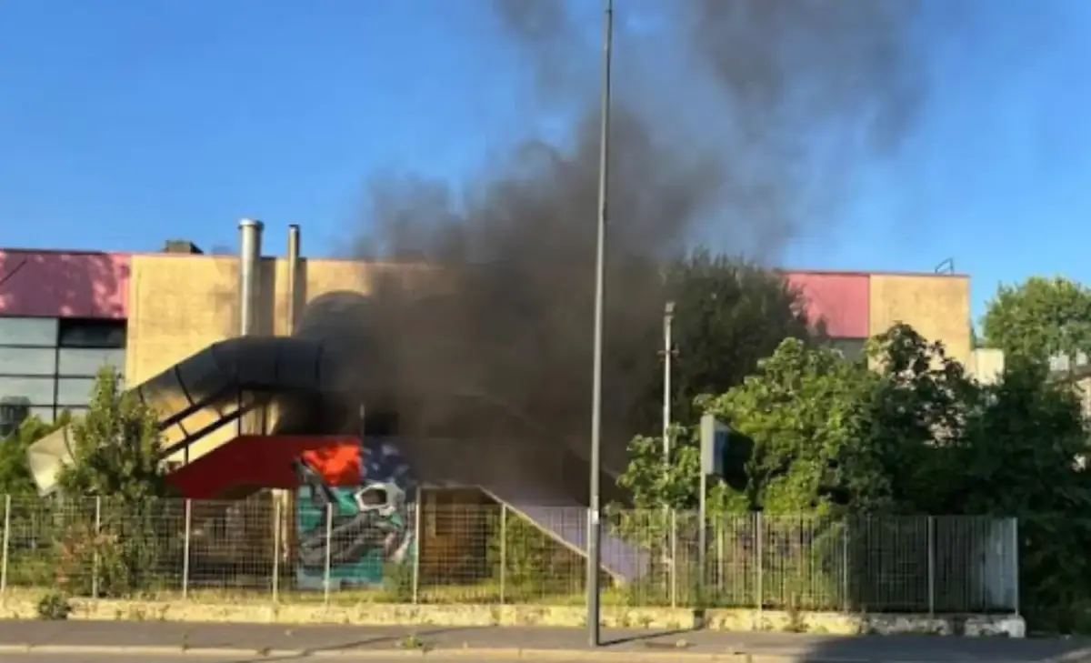 Allarme incendi, Lega: “Agorà di Milano bruciato 2 volte in 7 giorni, simbolo di degrado a un anno dalle Olimpiadi”