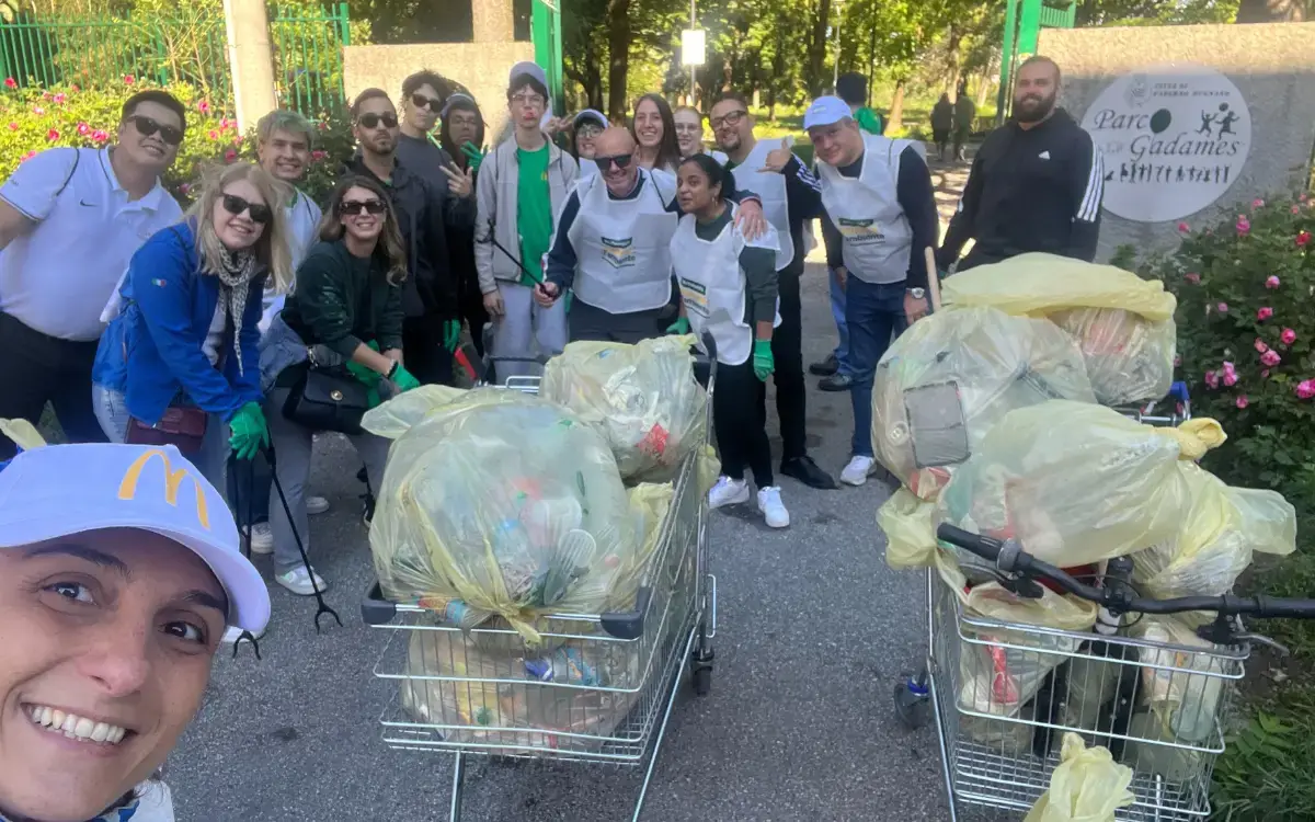 Oltre una tonnellata di rifiuti raccolti in Lombardia grazie a McDonald’s e ai volontari