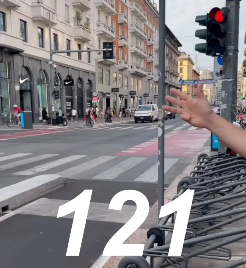 video social Samuele Piscina - infrazioni Corso Buenos Aires