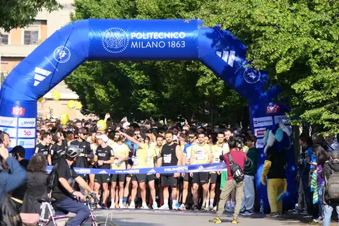 Torna la PolimiRun, 15mila iscritti per la corsa di 10 chilometri che unisce il campus Bovisa e Leonardo
