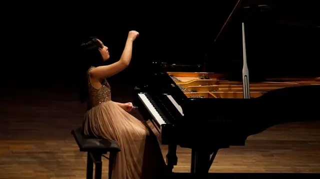 Palazzo Marino in Musica, domenica 13 settembre in Sala Alessi il concerto gratuito di Monica Zhang