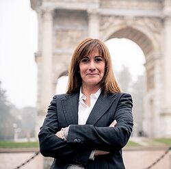 Angela-DeRosa.jpg